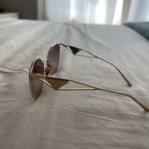 Prada aviator